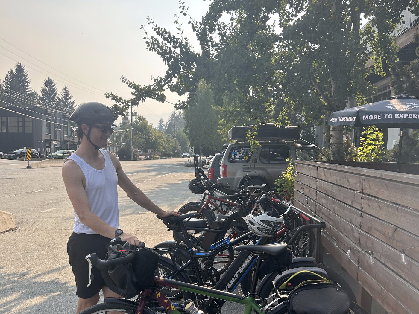 E-bikes parked outside the brewery during a Peak Pedal Brews stop